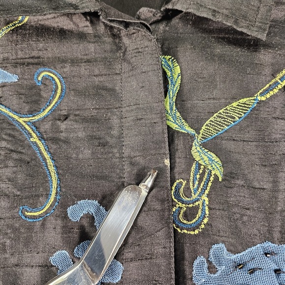 Laura Ashley Jacket Womens XL Black Floral Silk Boho Artsy Whimsigoth Fairy READ - Picture 5 of 16